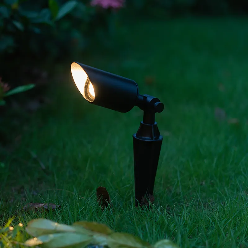 IP65 Waterproof Outdoor LED Garden Die-cast Aluminum Spike Stand Lawn Lamp