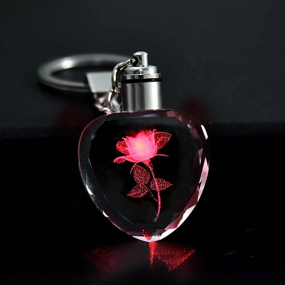 Personalized engraving Animals Type Heart Keychain 3d Etched Crystal Keychain Gifts For Souvenir Gifts