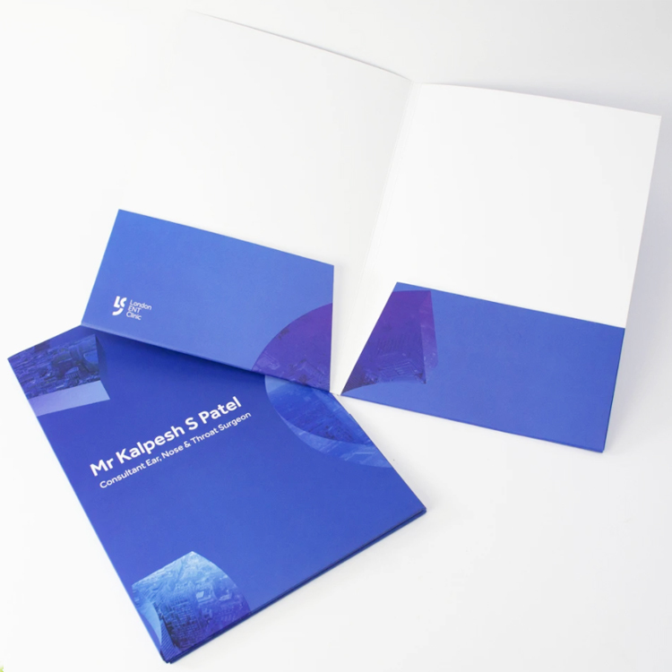 9 x 12 Printed Custom Glossy Cardboard Paper Presentation / Document Folders with Two Pockets