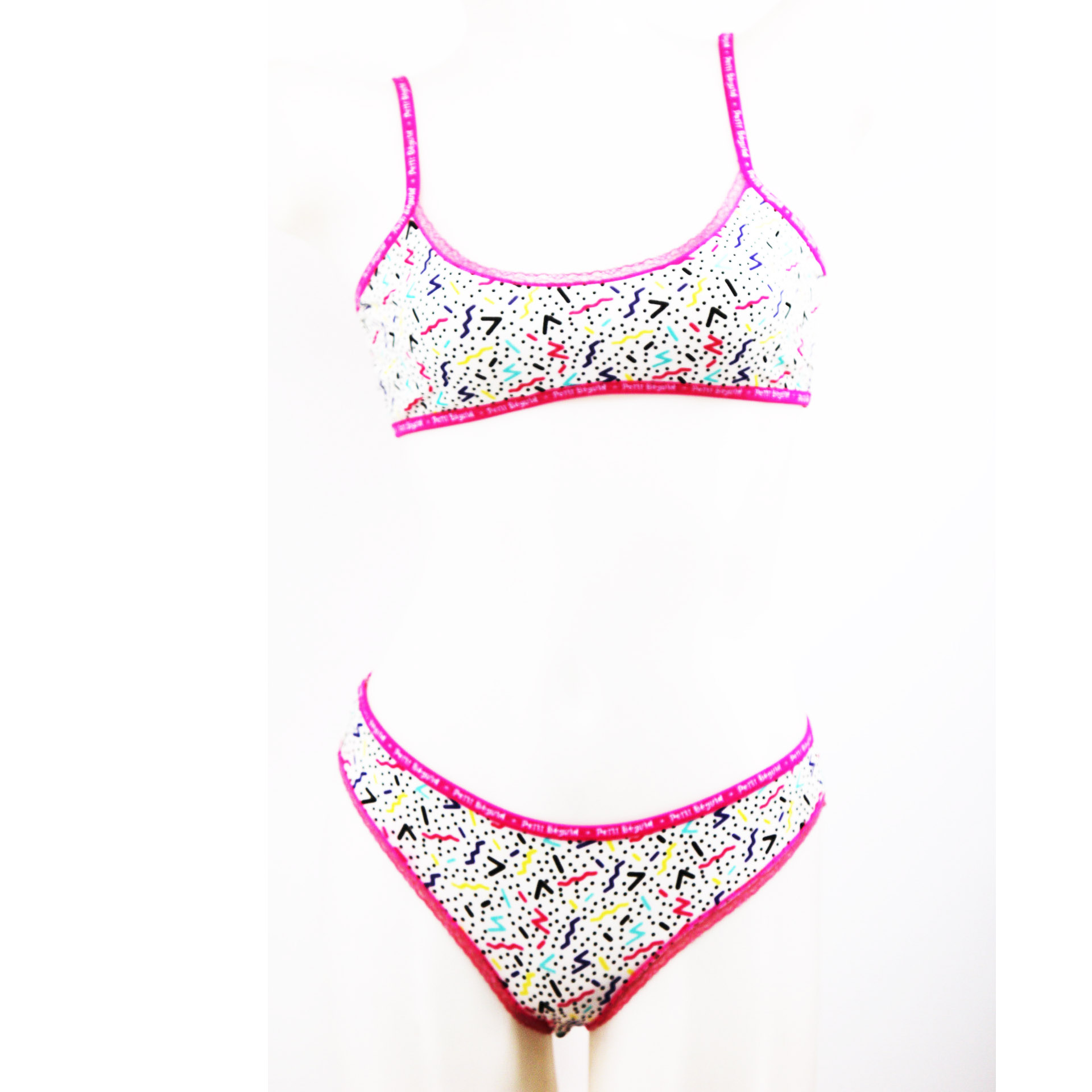 2021hot сексуальные девушки трубка bralette комплект Прекрасные Разноцветные Бюстгальтеры Комплект разноцветным рисунком в виде цветов для девочек без косточек комплект
