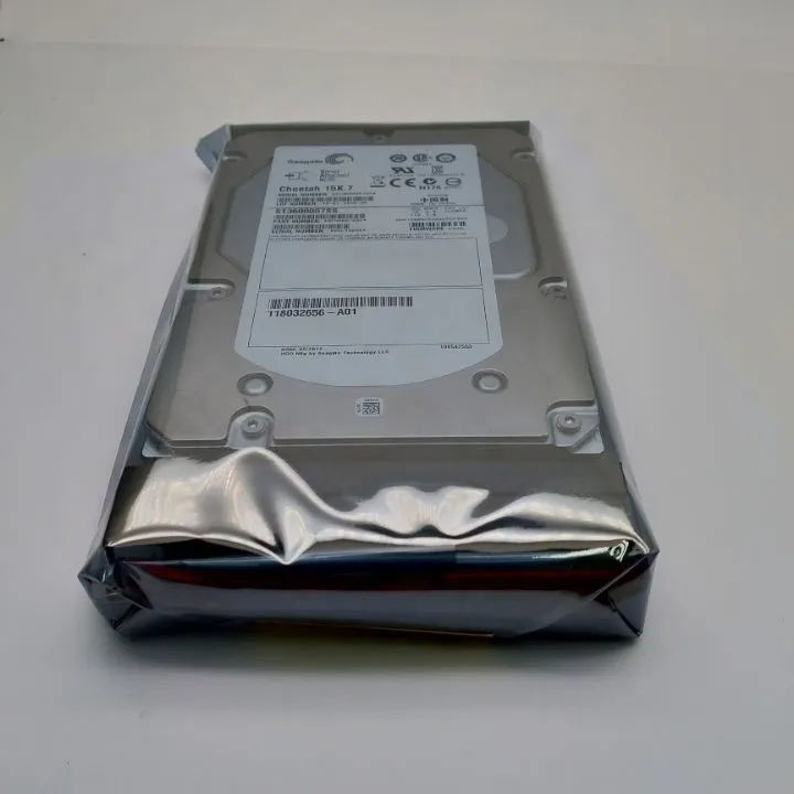 NETAPP DS4243 X422A-R5 600G 15K 109-00227+A0 46X0882 46X0886 HDD