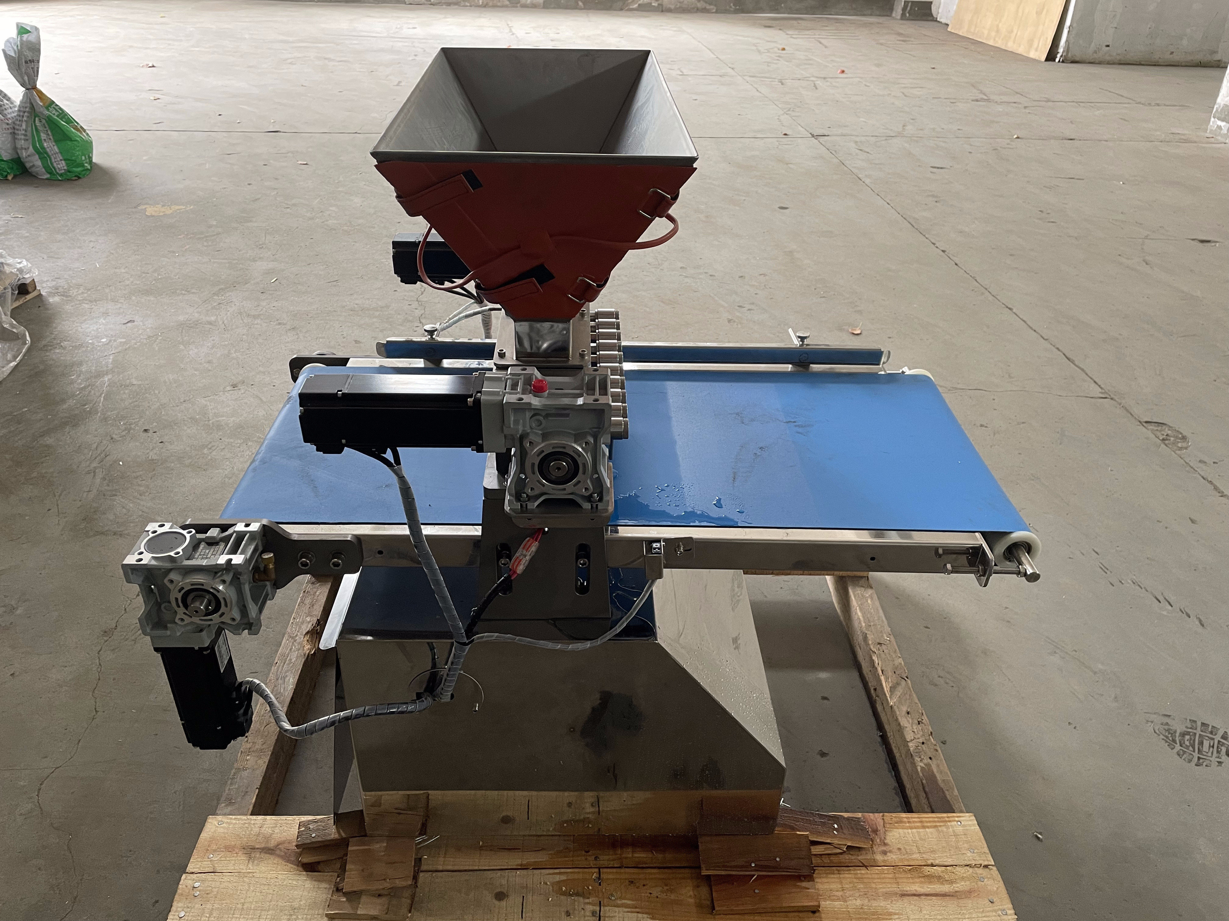 Multipurpose Semi-automatic Small-scale Laboratory Scale Jelly Sugar Storage, Hard Candy ,lollipop, Chocolate Making Machine