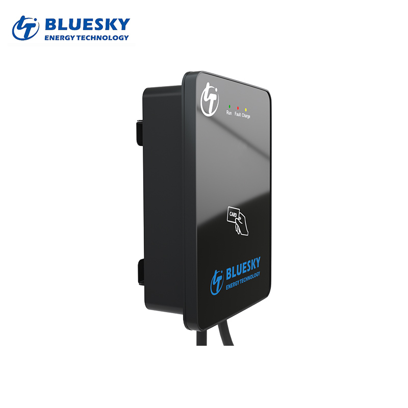 7KW 32amp wall mounted vehicle charger ev charging station with OCPP1.6 IP55 RFID TUV CE Certification
