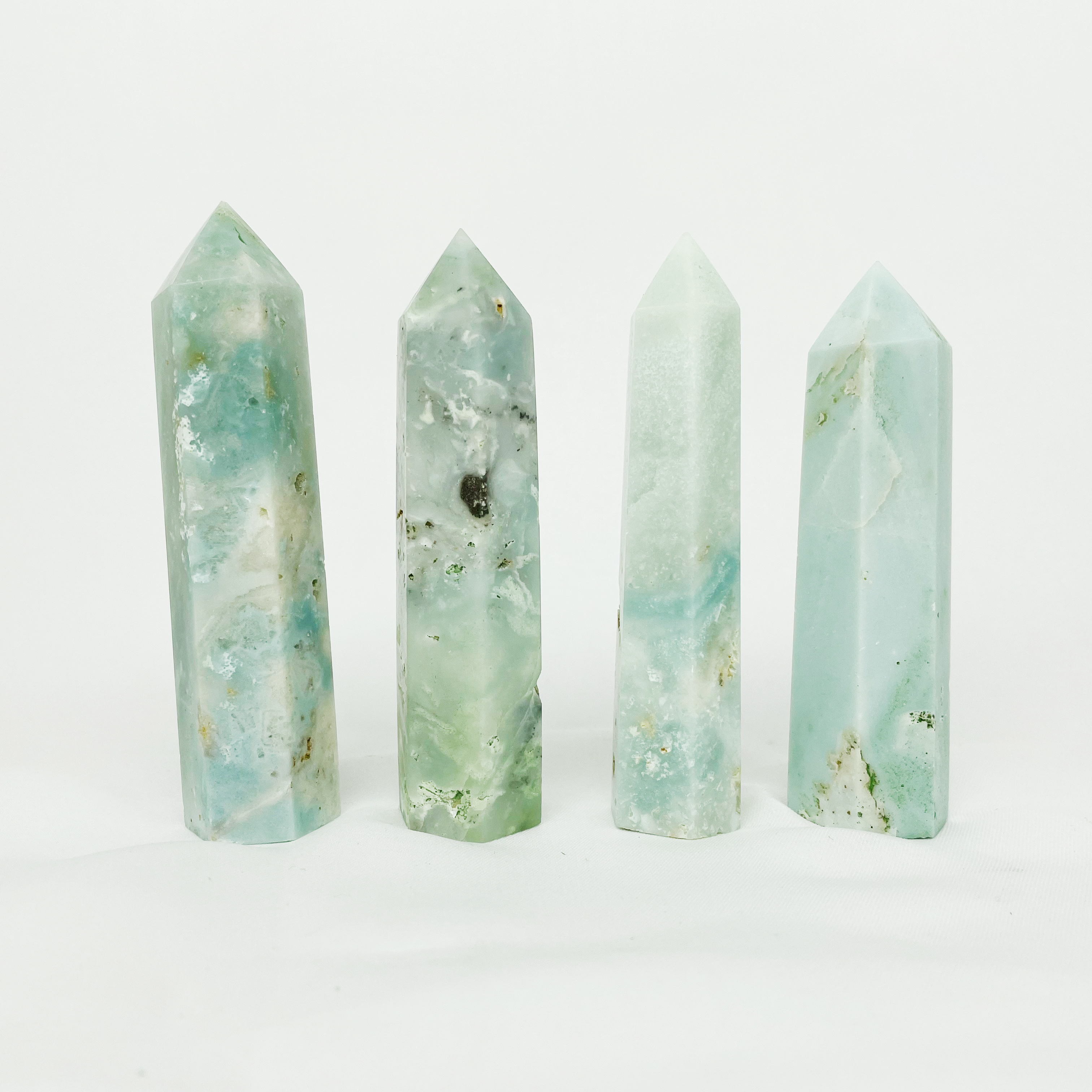 Wholesale Natural Semi-precious Stone Crafts Natural Healing Blue Caribbean Calcite Tower For Home Decor