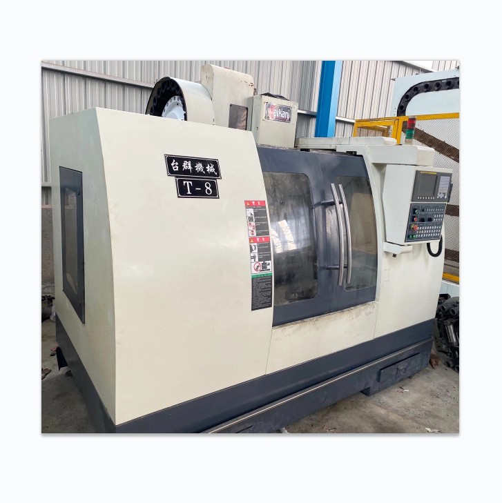 Хорошее качество Vmc 850 Тайвань 3 оси Fanuc вертикальный фрезерный станок с ЧПУ (числовым программным управлением) для продажи