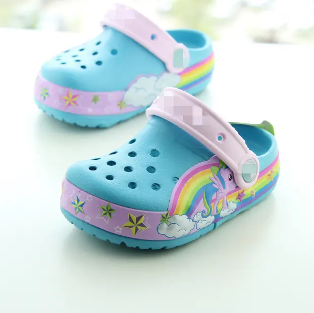 Kids Boys Girls LED Clogs Cute Lightweight Summer Slippers Garden Beach Sandals