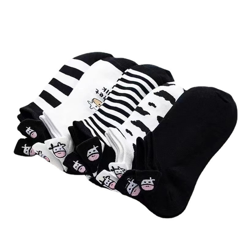 wholesale Summer Women Thin Socks Soft Cartoon Teen Cow Milk Patterned No Show Low Cut Socks