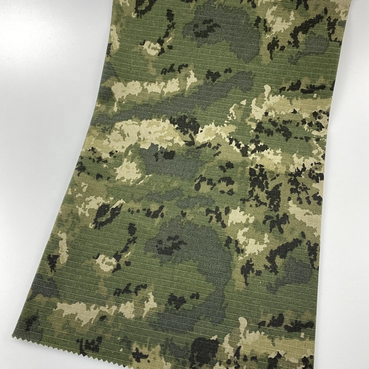 Factory wholesale green cotton polyester material camouflage greta fabric for military clothes