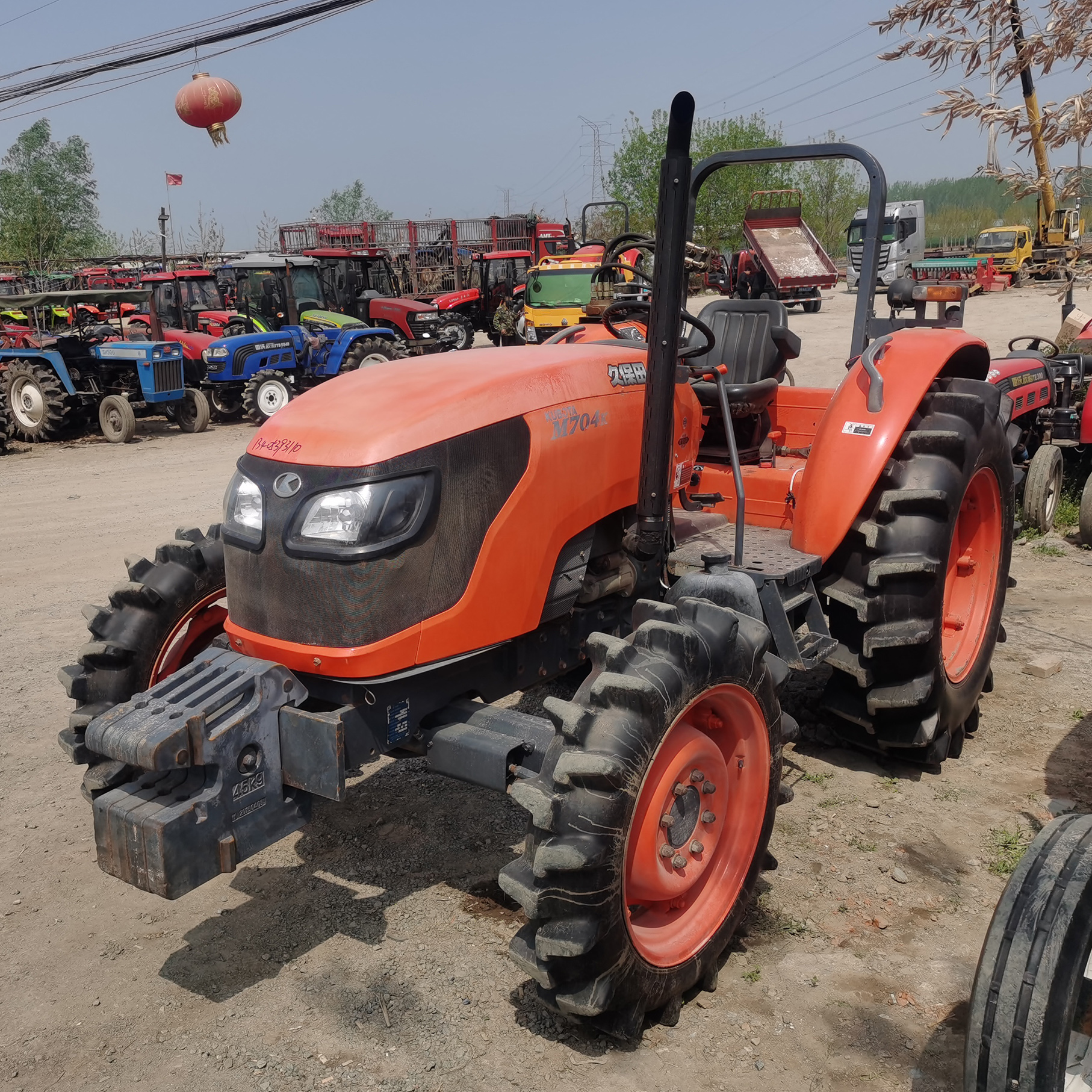 Buy Chinese small agricultural tractor NB 70HP 80HP 90HP 100HP 4x4 wheel drive mini farm Used tractor