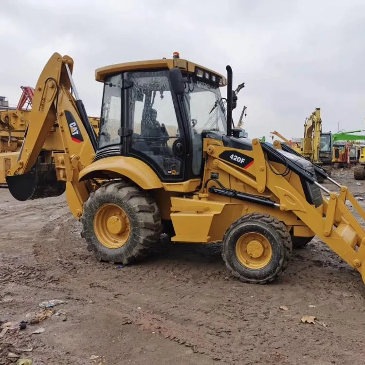 GOOD CONDITION AND PRICE Used backhoe 3CX FOR SALE