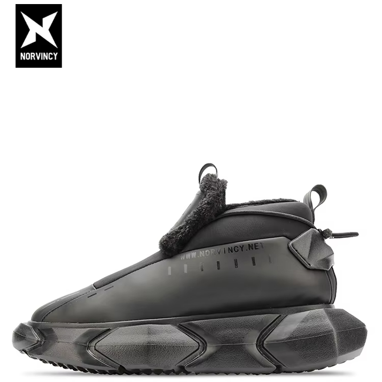 Waterproof Winter Cotton Boots with Genuine Leather Lining Short-Sleeved Outdoor Snowshoes Skid-Proof and Thickened for Men