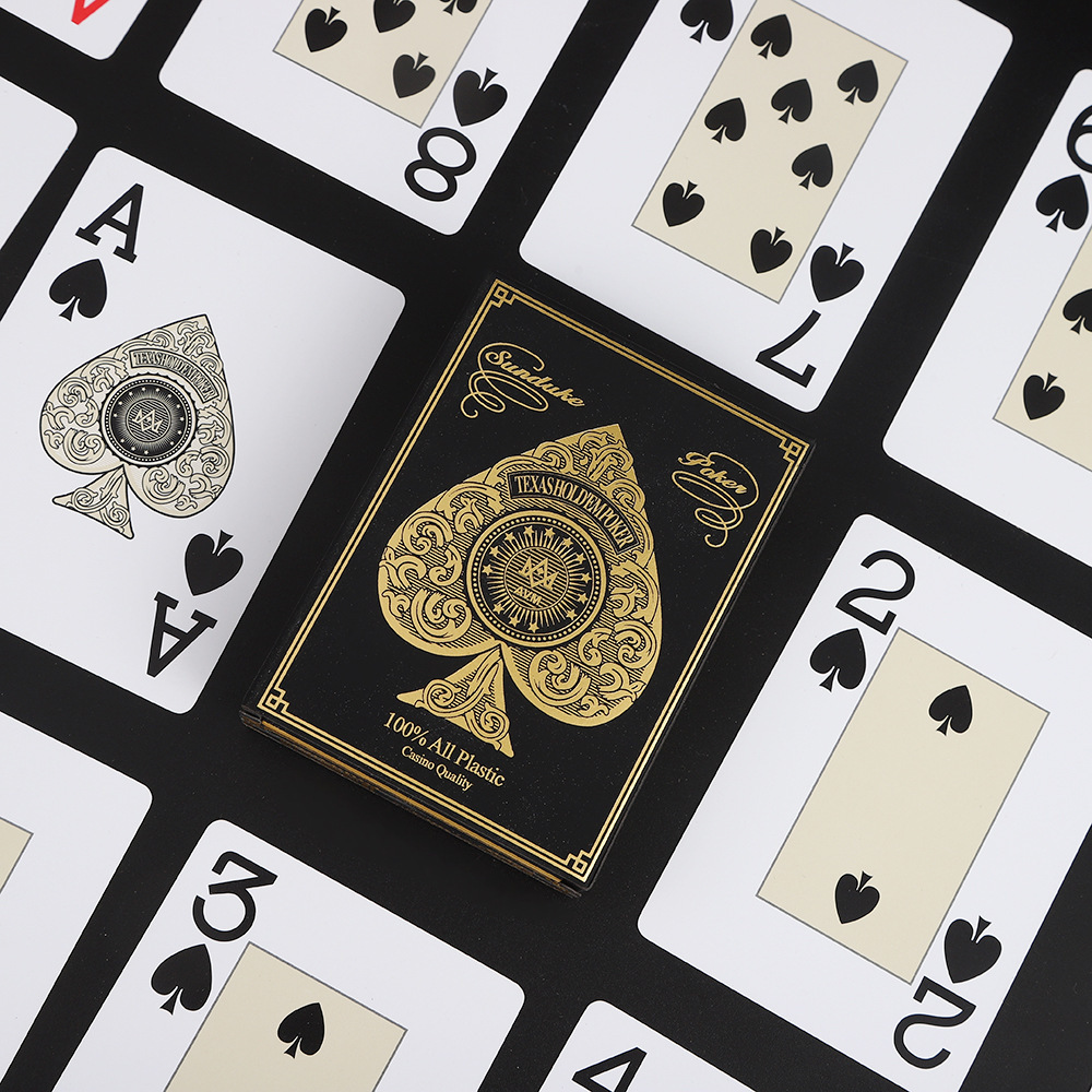 Wholesale Customized Gold Silver Foil Plastic Poker Playing Cards PVC Waterproof Large Letter Table Games Playing Cards