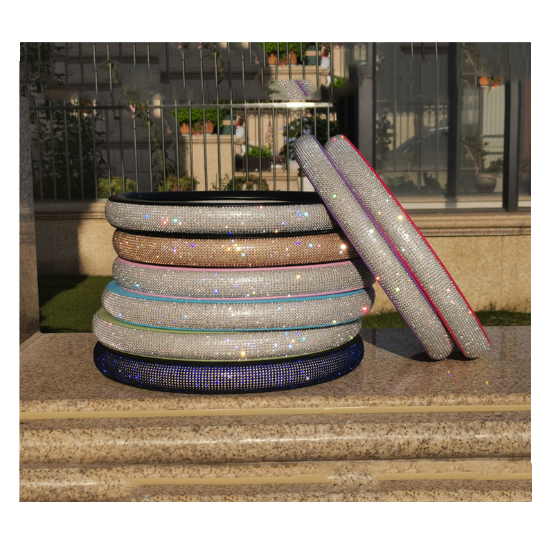Bling Crystal Glitter Universal 15 Inch Anti Slip New Fashion Diamond Leather Car Steering Wheel Cover