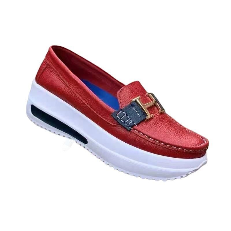 Hot Selling Ladies Loafers 2021 Ladies Platform Casual Boat Shoes Nurse Shoes Genuine Leather Daily Mom Shoes