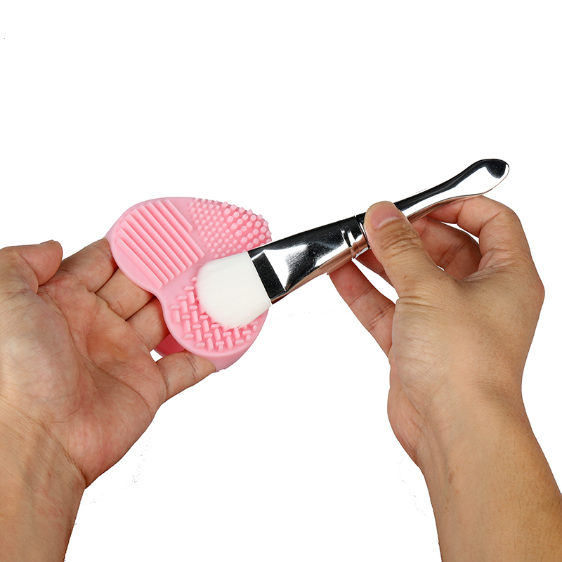 Cute Heart Shaped Easy Removes Color From Brushes Cleaner Pad Cosmetic Brush Cleaning Mat Silicon