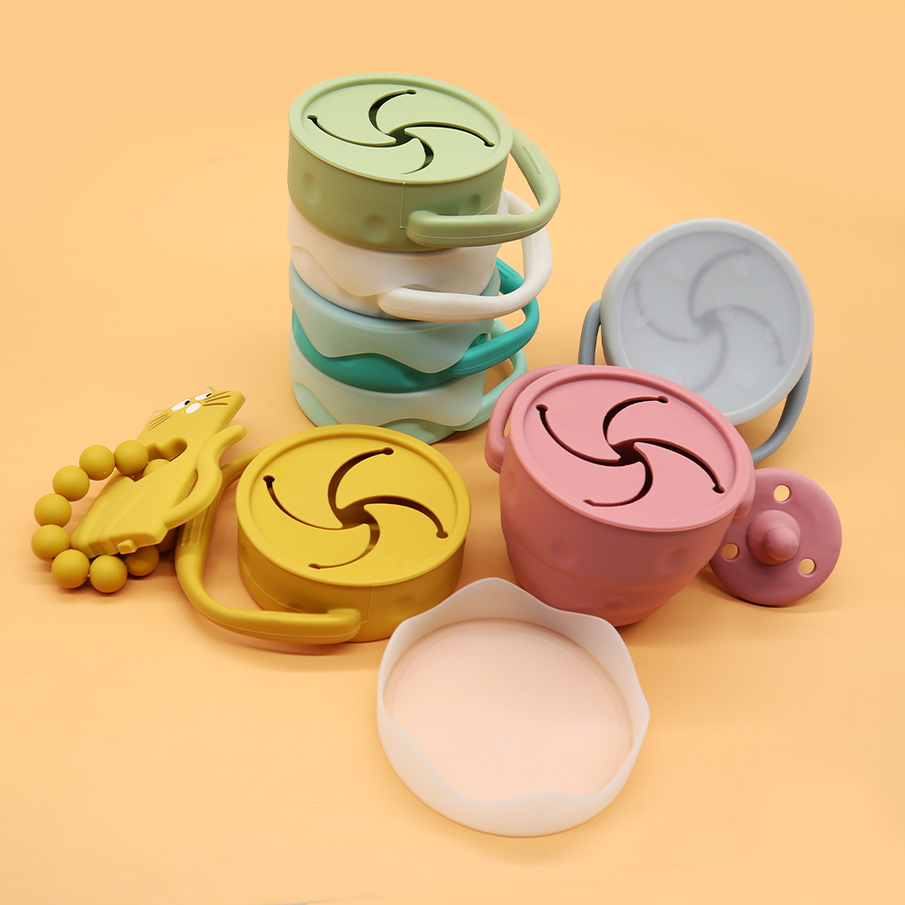 Food Grade Toddler No Spill Kids Silicone Sippy Cup Foldable Collapsible Baby Snack Cup with straw