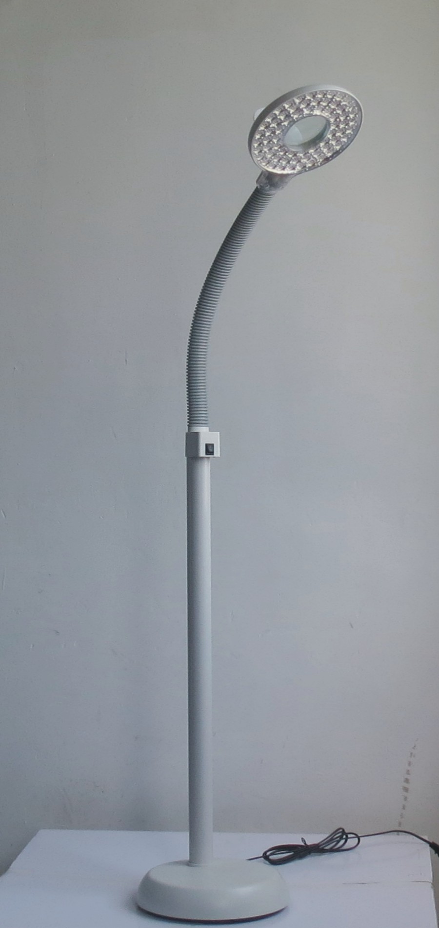 TODOM DT-717 LED красота оборудования уход за кожей увеличительное лампа 3x или 5x увеличительное стекло с свет для спа или больницы