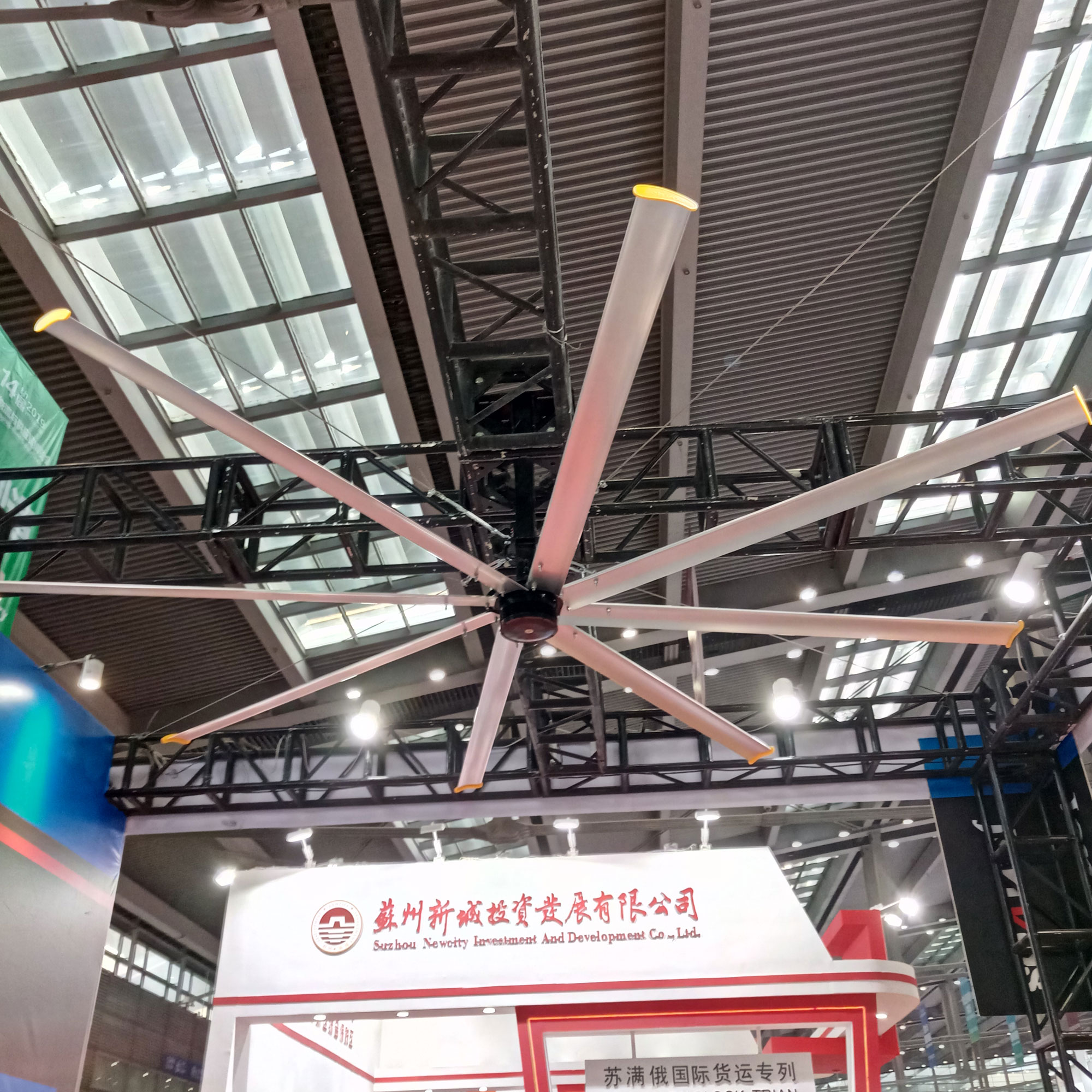 24 фута 16 футов hvls двигатель постоянного тока bigass горячая Распродажа новейший промышленный потолочный вентилятор, Заводская потолочная вентиляция вентилятор охлаждения