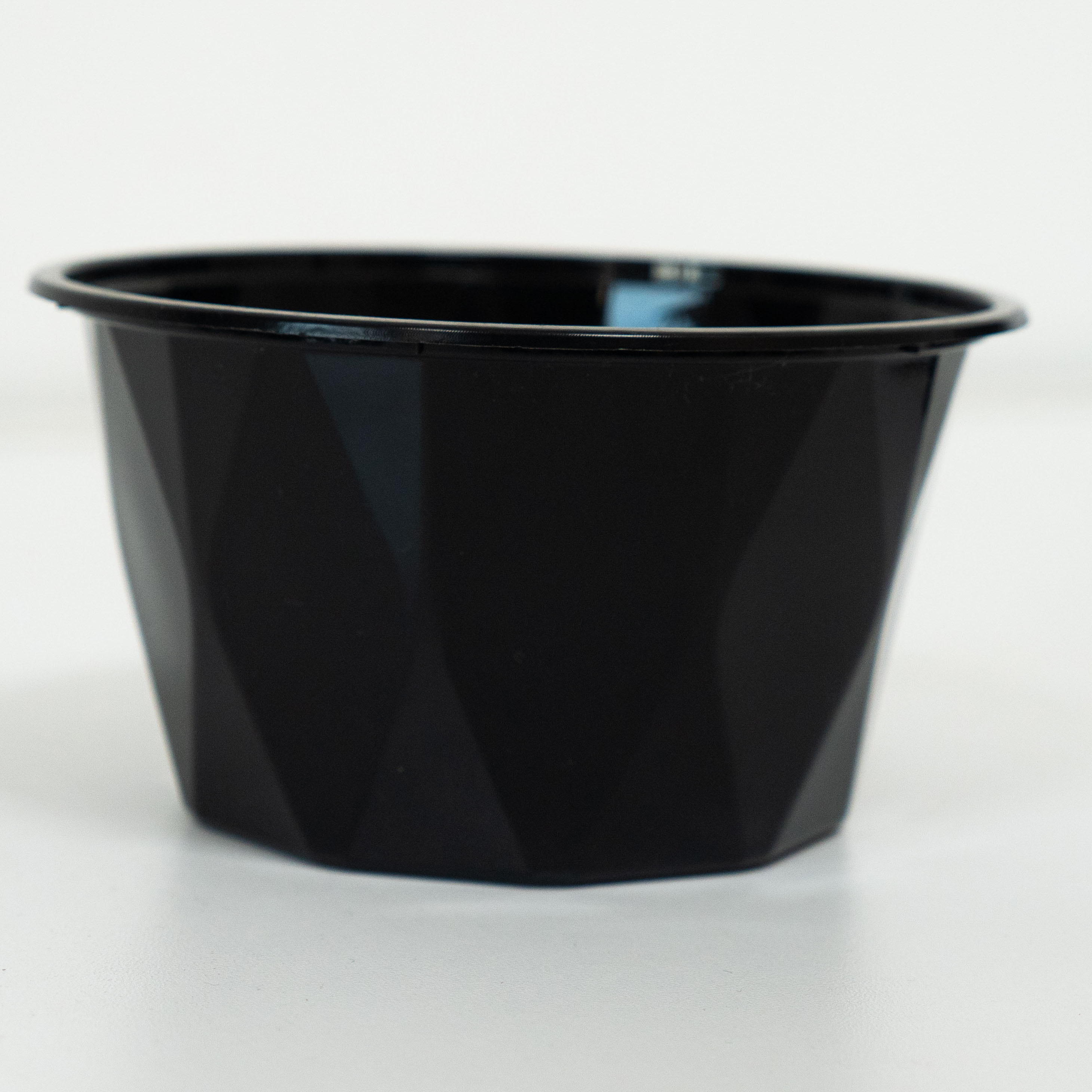 Customizable Plastic Bowls - Brand Your Food Presentation