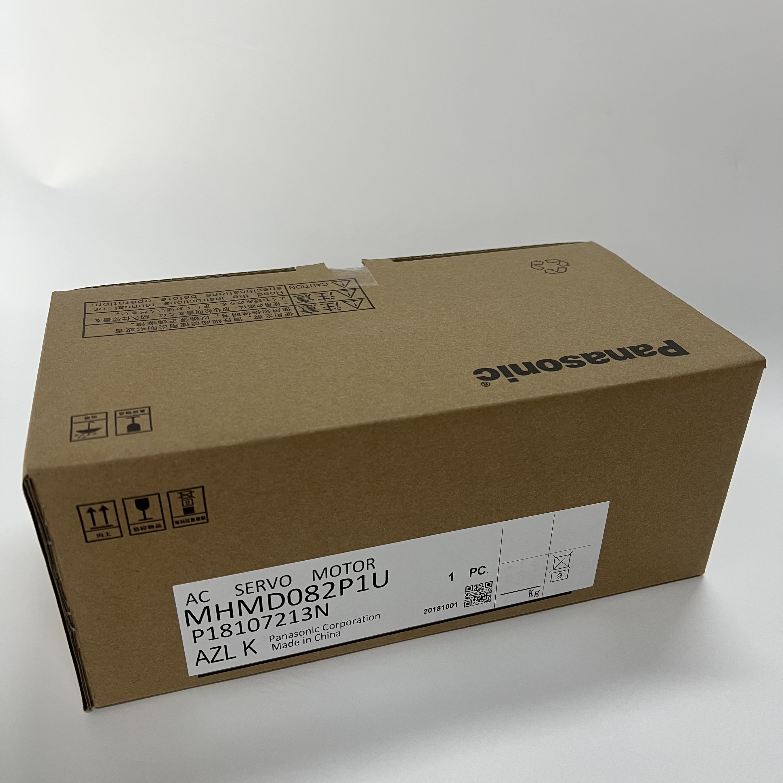 Новый и оригинальный Серводвигатель для Panasonic MHMD082P1U
