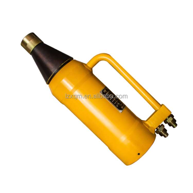 Egyptian projects using post tension tendon jacks with 200mm stroke and 3 meters oil hose