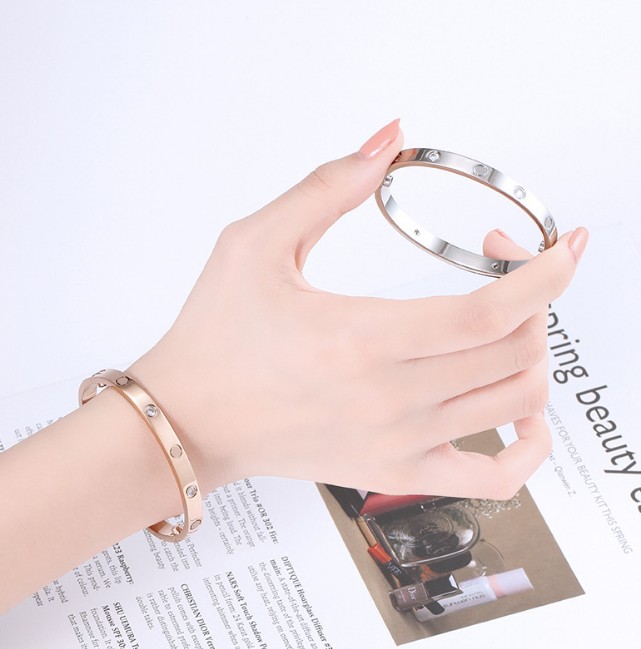 XUNBEI New Design Zircon And Cross Nut Nail Bracelets & Bangles For Women Screw Luxury Brand Jewelry