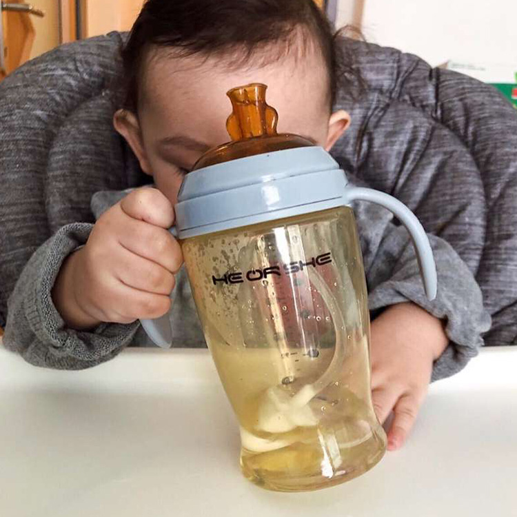 Легкая 280 мл 9oz Amazon горячие продажи лучшее качество милые уникальный дизайн без добавления бисфенола А 360 детские силиконовые кружка-непроливайка, на возраст от 6 до 12 месяцев