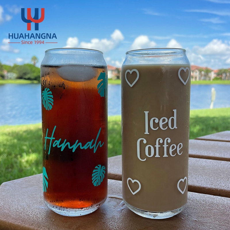 Tiktok Hot Sale 20oz 600ml Custom Printed Borosilicate Glass Can Shaped Juice Soda Iced Coffee Glass with Bamboo Lid and Straws