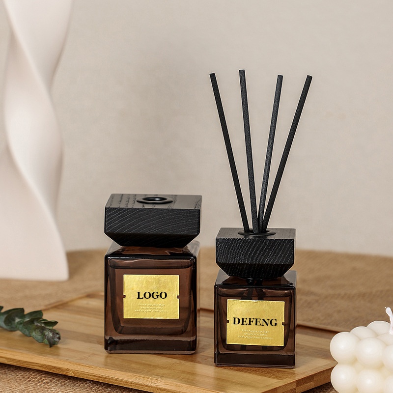 Square Luxury Black Amber Glass 500ml Large Reed Diffuser Bottle Fragrance Glass Bottle For Reed Diffuser With Wooden Lids