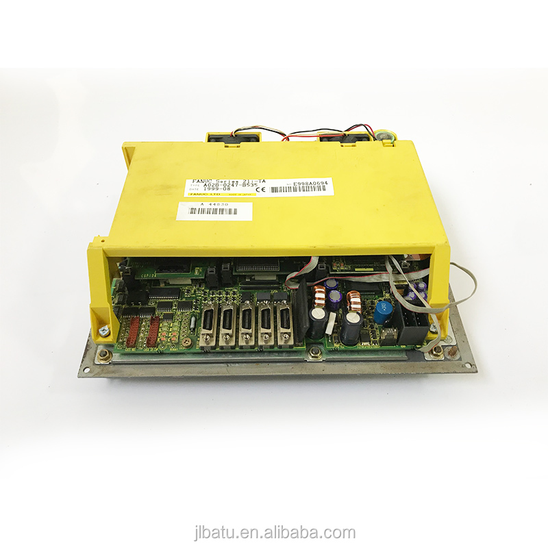 Fanuc A02B-0247-B532 cnc контроллер cnc режущая машина cnc система управления