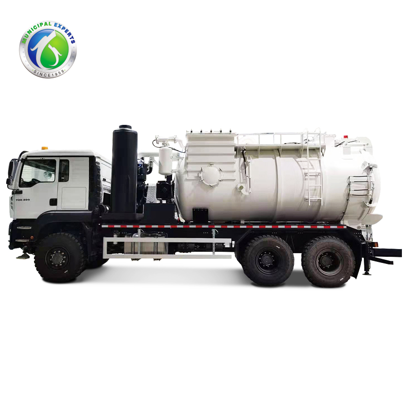 Howo 6x4 12000L multipurpose Sand Vacuum Truck Made In China