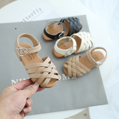 2021 summer new children's buckle open toe beach soft bottom woven little girl princess sandals