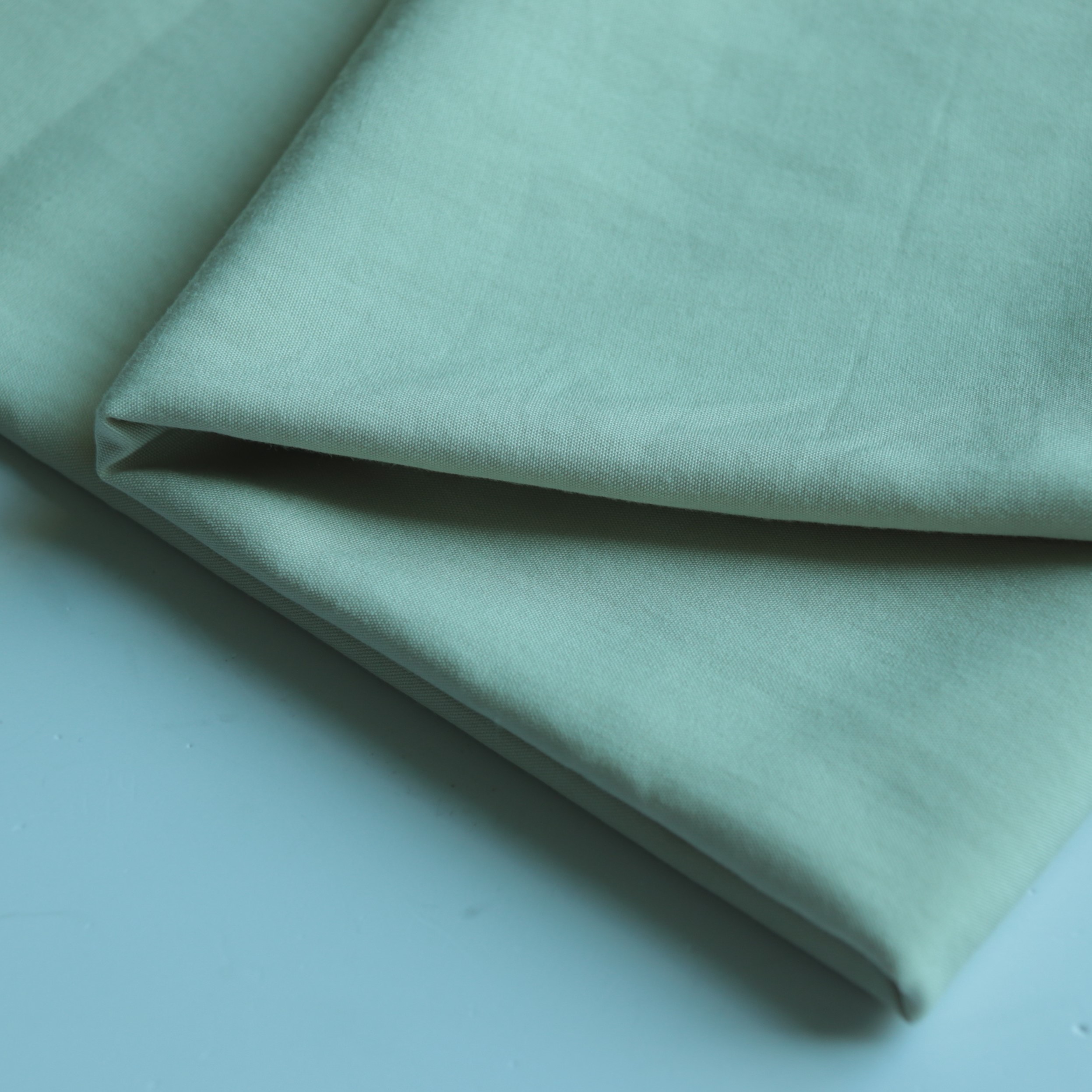 No Moq tencel royan blend 190gsm plain woven in stock women suit fabric