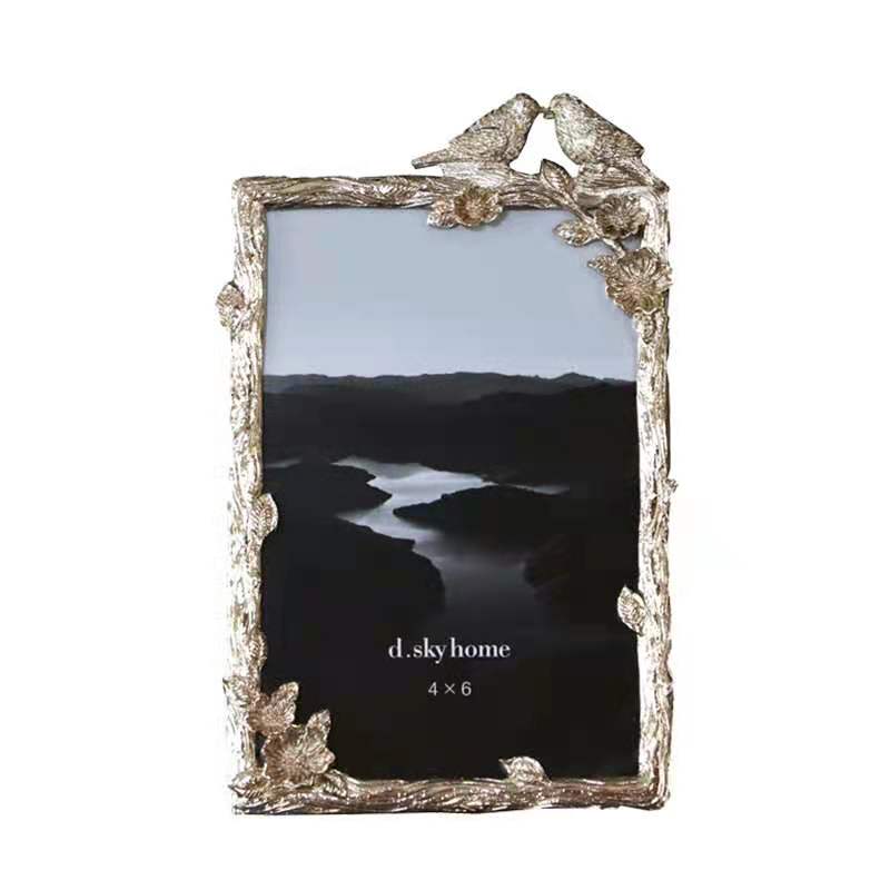 china yiwu new interiordecoration bedroom ornaments electorplating baby gifts wooden resin animal picture frame