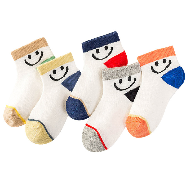 New Arrivals Autumn Wholesale Cartoon Bulk Cotton Boys Kids Socks Casual Quantity OEM Knit Fashionable Customized Anti Picture