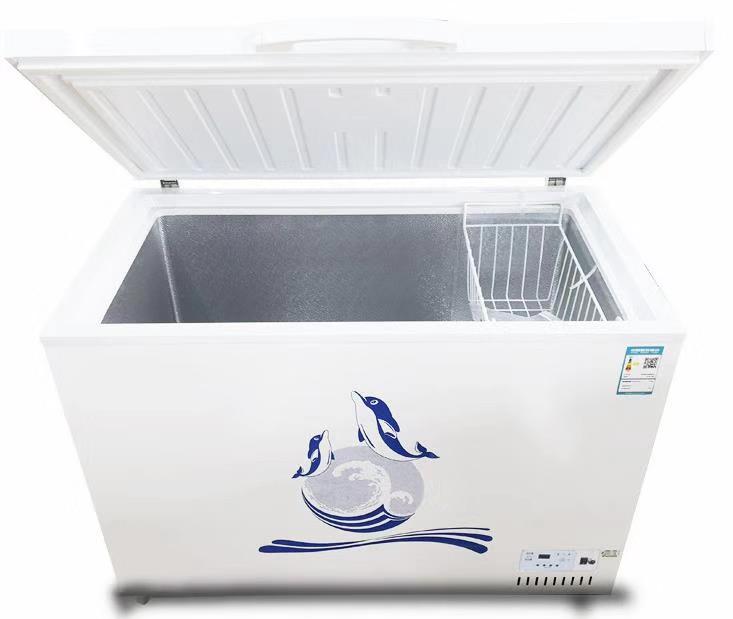 Работающий на постоянном токе от солнечных батарей 186L груди freezer-12V 24V DC или 220 В переменного тока