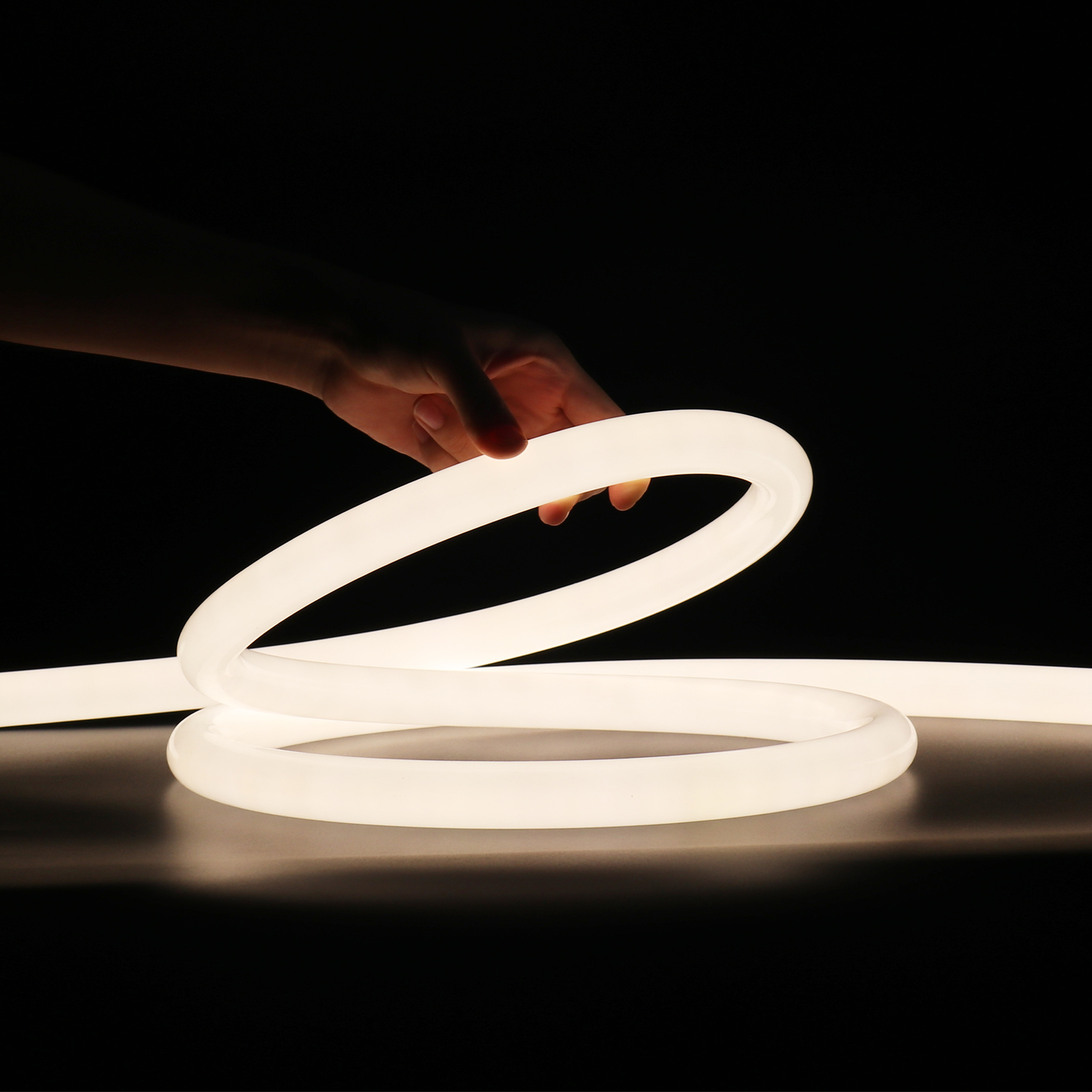 Surmountor Rope Light Chandelier 360 Degree Luke Lamp Round 360 Led Neon Flex Silicone Tube Led Rope Light Flexible Neon Light