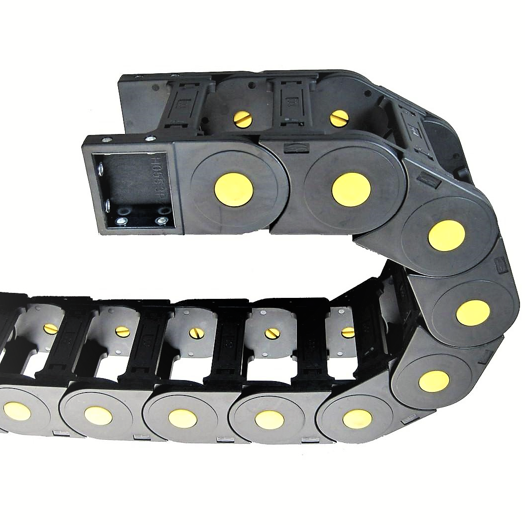 Customizable plastic drag chain for cable protection