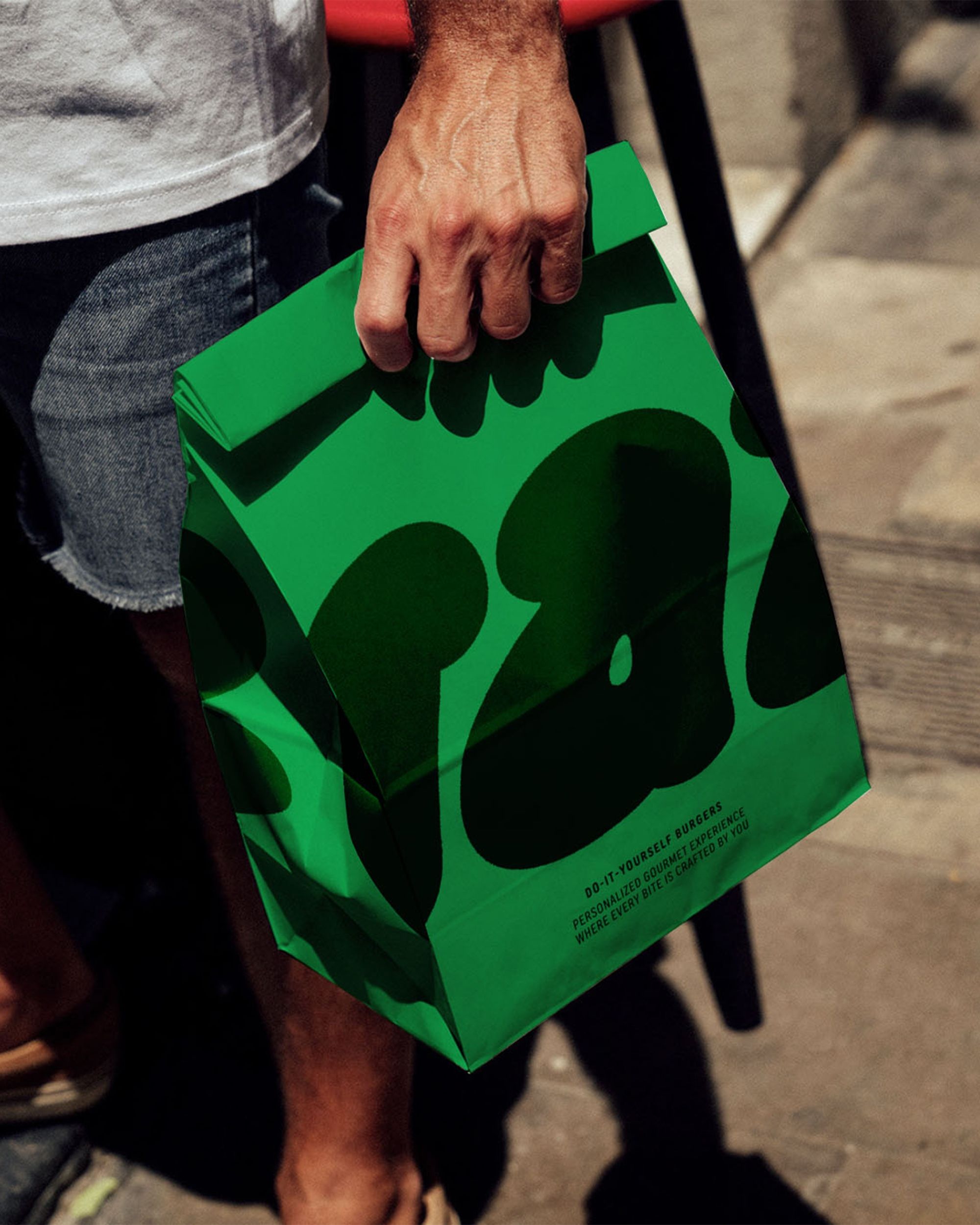 Minfly Custom Smell Proof Reusable Stand Up Pouch Flat Block Square Bottom Food Paper Bag, chicken wings grilled chicken bag