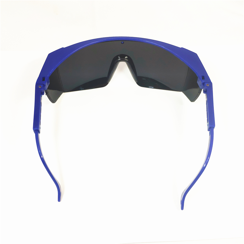 China Factory Supplied Top Quality construction safety goggles safety glasses splash