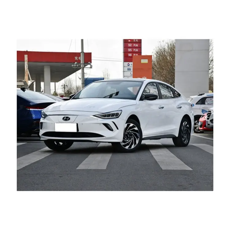 New Electric Car Sedan h y u n d a i Lafesta GLX Model 2020 184HP Nedc 490km 56.5kwh 135kw 310nm