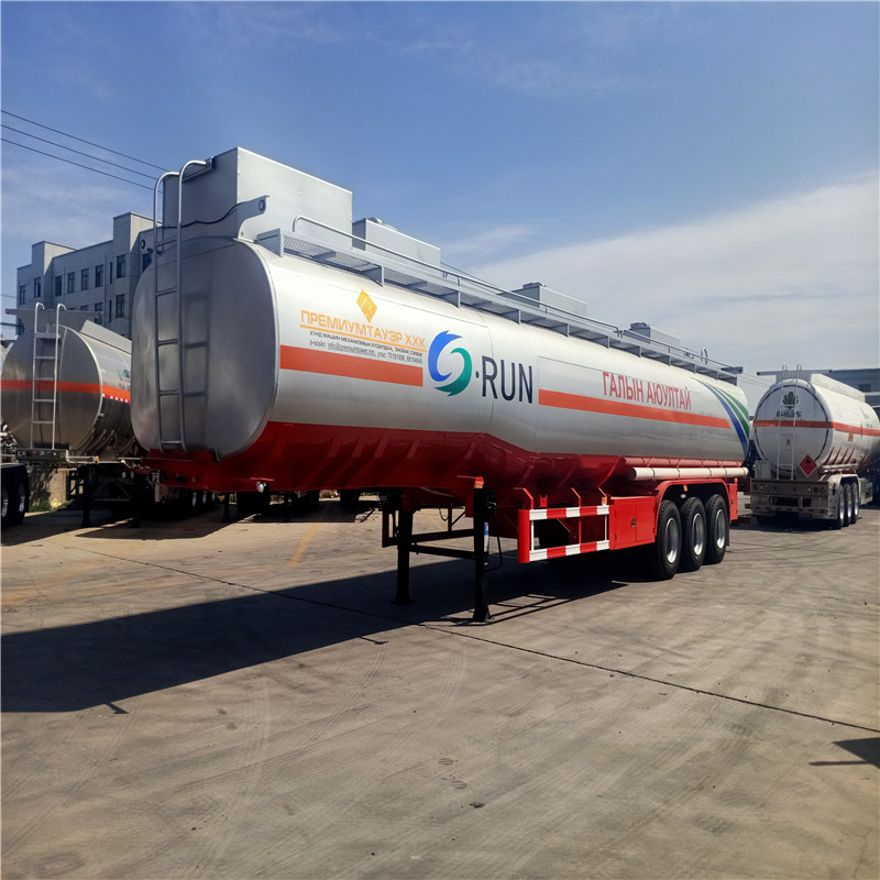 China Factory Industry Supplier Chemical Gas Fuel Oil Tank Semi Trailer