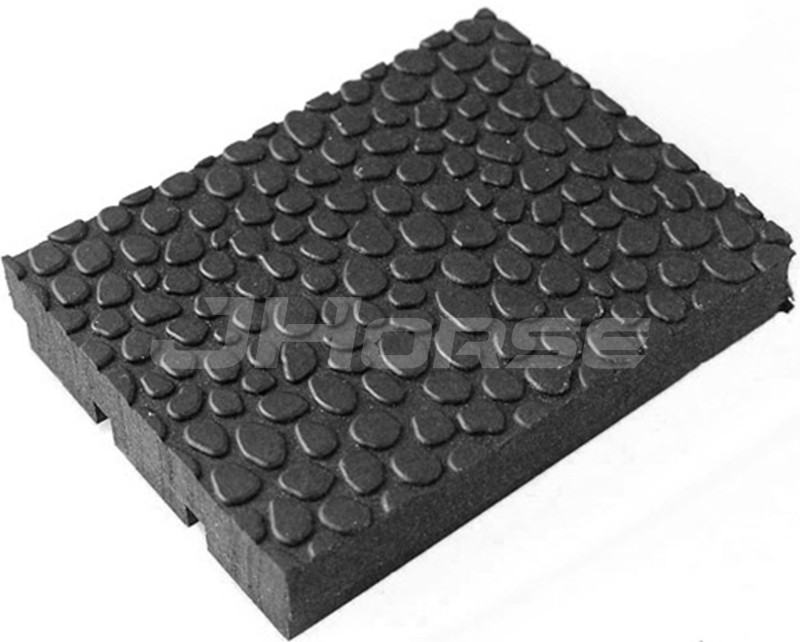 4ftx6ftx17mm Horse Box Rubber Mats With Corrugated Bottom Non-Skid Surface Moisture-proof