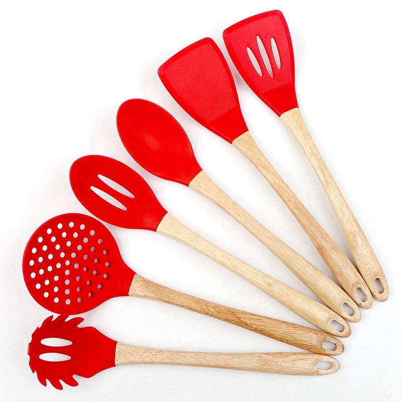 2021 New Design 6 Pcs Red Silicone Wooden Handles Kitchen Utensils Cooking Tools