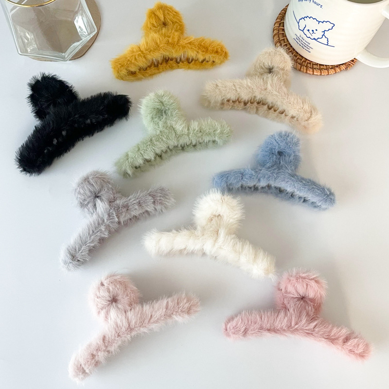 New Autumn Winter Large Simple Korean Style Fluffy Faux Fur Hair Claw Clip Hair Accessories For Women
