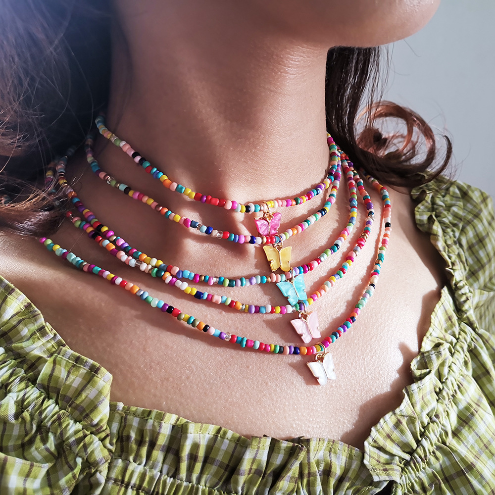 2021Stylish Beads Acrylic Butterfly Choker Necklace Colorful Bohemian Beaded Animal Butterfly Pendant Necklace