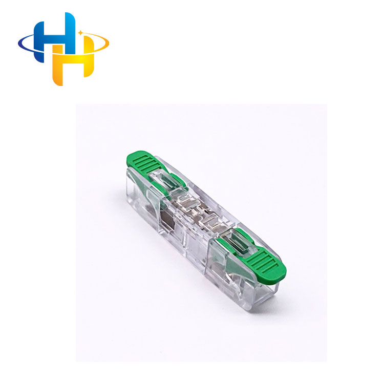 Easy installation one in one out quick terminal no screw 32A 4.0 square fast wire connector