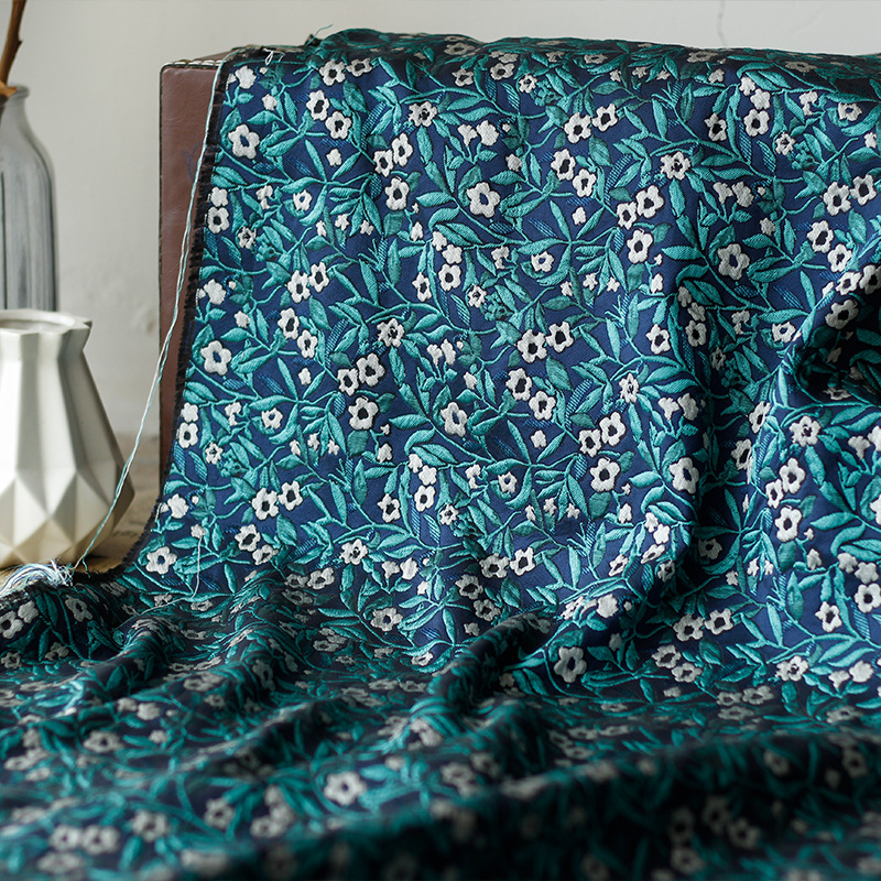 Jacquard damask clothing fabric Yarn-dyed Peacock feather pattern brocade fabrics for dress sewing material for dresses