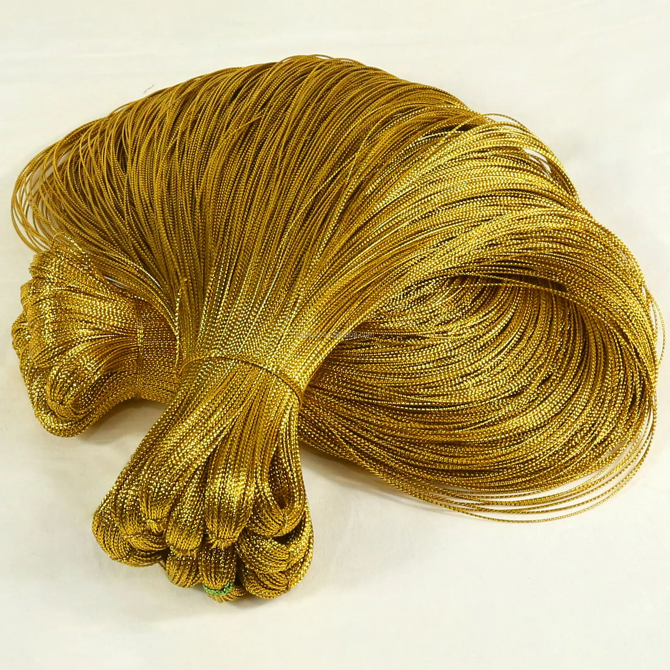 High Tenacity Manufacture gold bold lines 8 spun metallic yarn For Sewing For Weaving