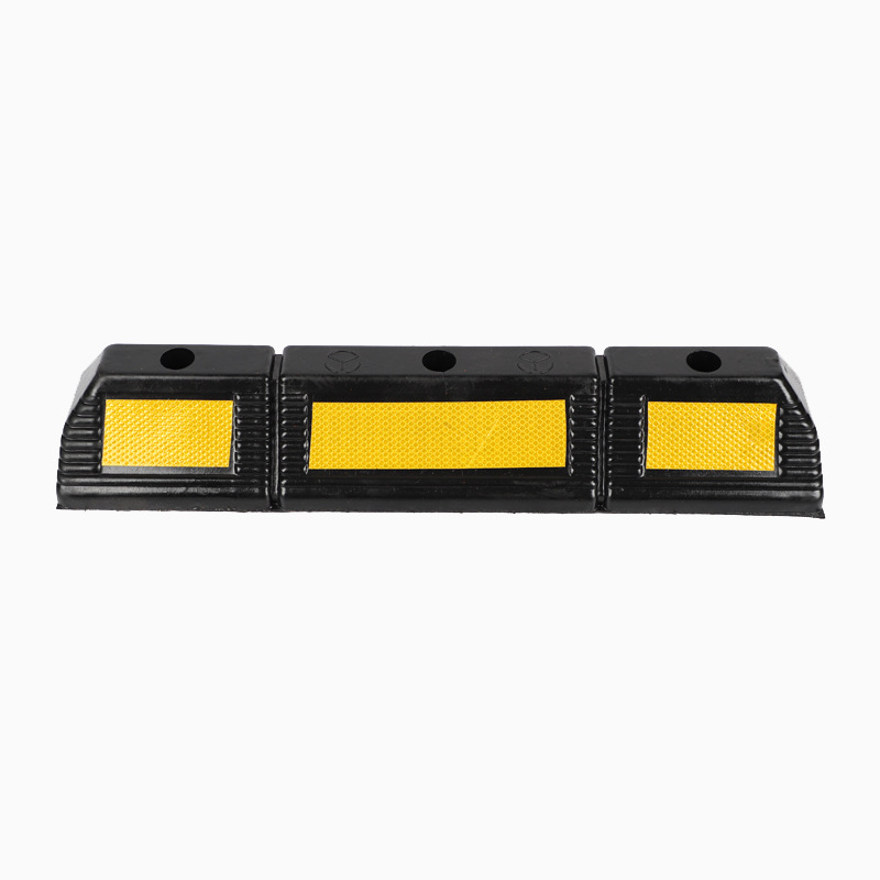 Off-The-Shelf Rubber Block Car Parking Space Car Wheel Alignment Stopper